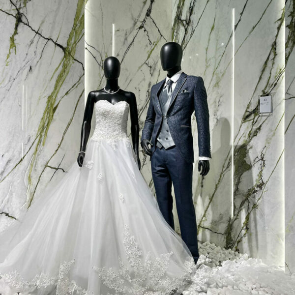 Costume de mariage gris foncé