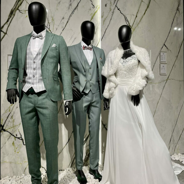 Costume de mariage vert