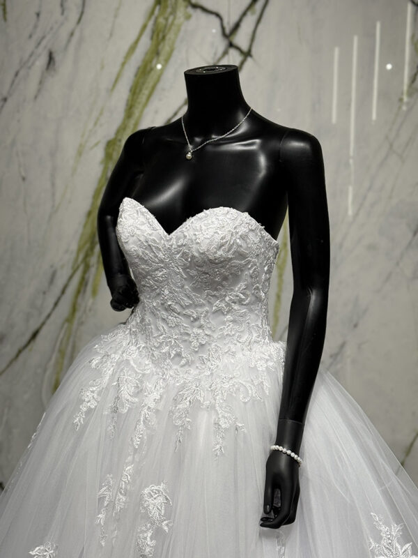 esmeralda2-1300-1690